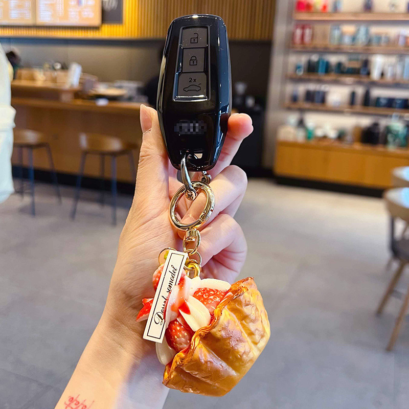 Yaratıcı PU Çilekli Yumurtalı  - Carabiner Keychain incelemesi ve fiyatı
